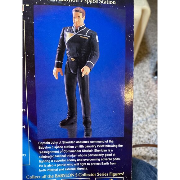 Babylon Caoptain John Sheridan with Babylon Space Station - Picture 8 of 11